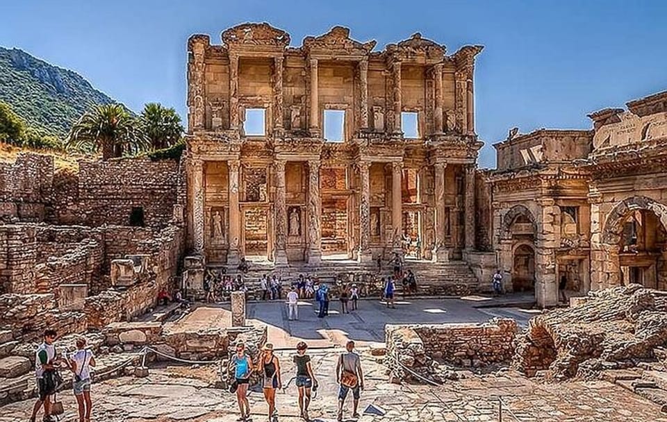 Two-Day Ephesus and Pamukkale Tour from Istanbul