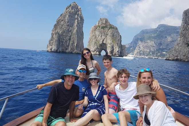 02) Capri Select Tour by Boat from Sorrento 7