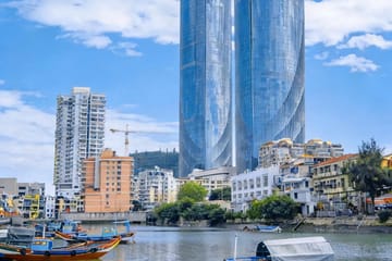 Xiamen Highlights Tour: Gulangyu Island and Ancient Temples