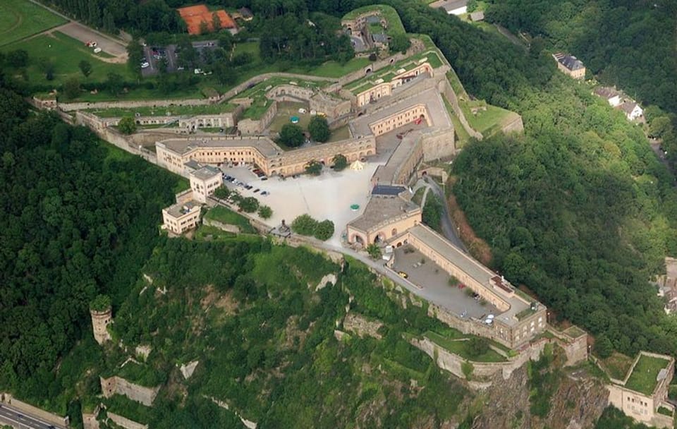 Koblenz: Guided Tour of Ehrenbreitstein Fortress and Cable Car Ride