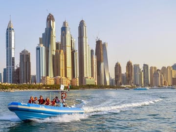 90-Minute Speed Boat Tour of Dubai's Iconic Landmarks
