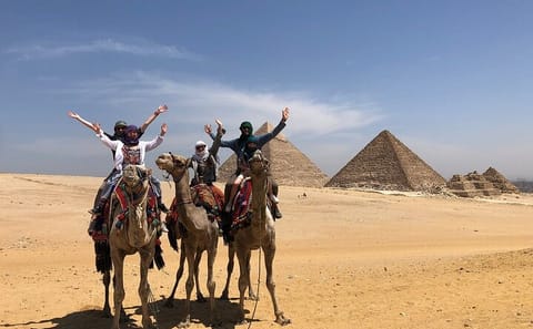 Private Half-Day Giza Pyramids Tour with Camel Ride