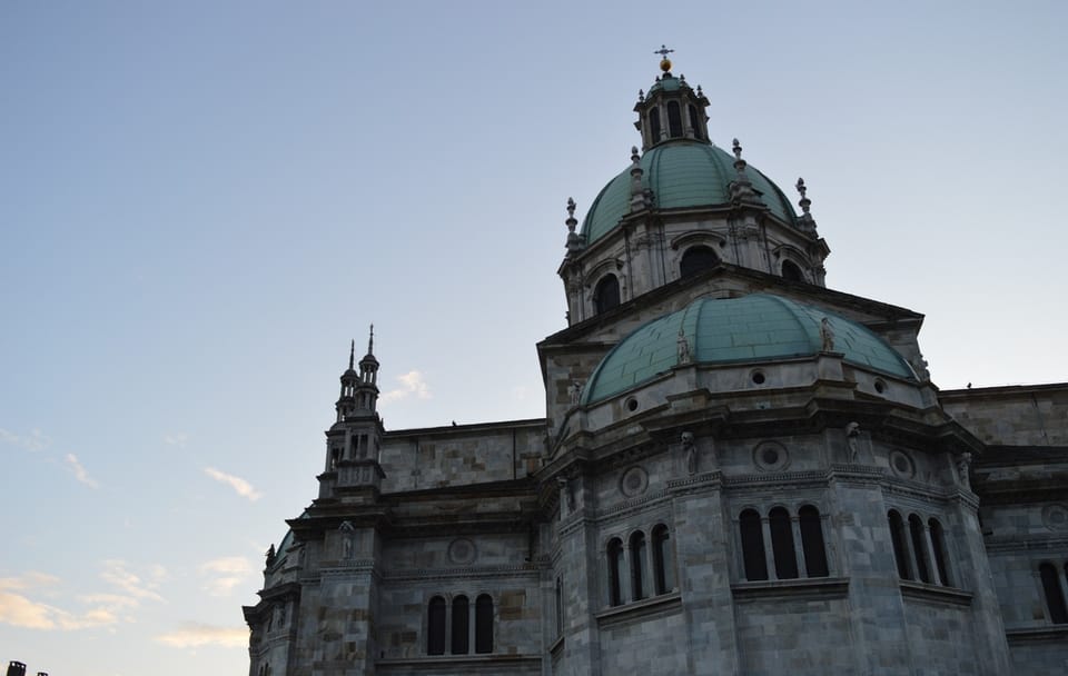 Private Walking Tour of Riva, Lake Como's Scenic Highlights