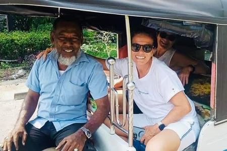 Shopping Tour By Tuk Tuk from Colombo Port Passenger Terminal.
