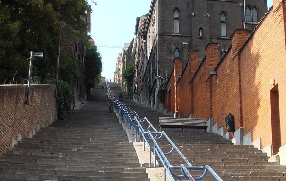 Cultural Walking Tour of Liège: Cathedrals and Historic Sites