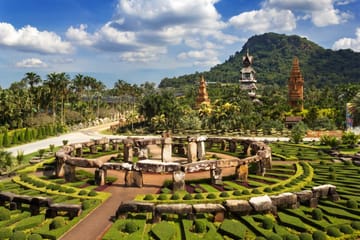 Pattaya Beach Relaxation Tour from Bangkok with Transfers