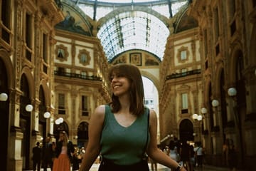 Professional Photoshoot Experience at Galleria Vittorio Emanuele II, Milan