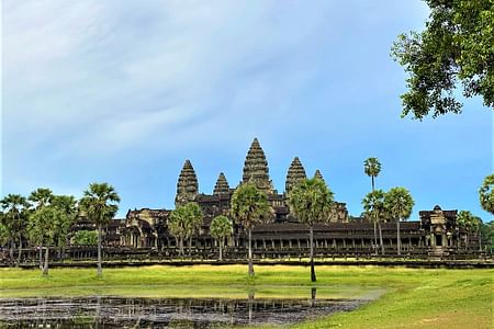 Small Group Tours from Siem Reap: Explore Angkor & Beyond