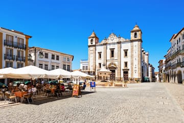 Private Full-Day Tour of Évora and Estremoz from Lisbon