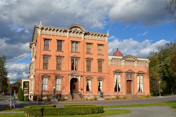 Saratoga Springs Historic Smartphone Guided Audio Walking Tour 3