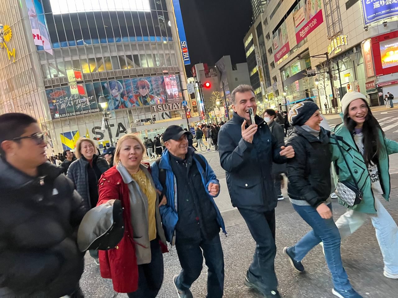 shibuya crossing tokyo