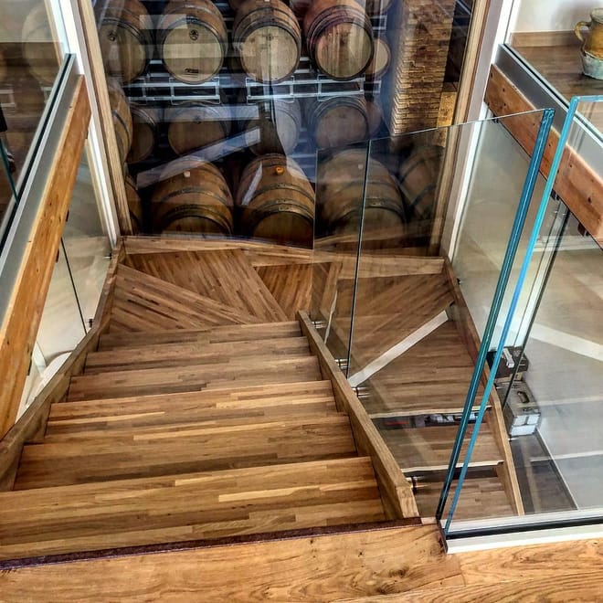 Visit the winery, stroll through the vineyards, taste the Cantine Mucci Wine 4