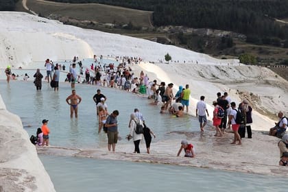 Private Full Day Pamukkale and Salda Lake from All Antalya Region