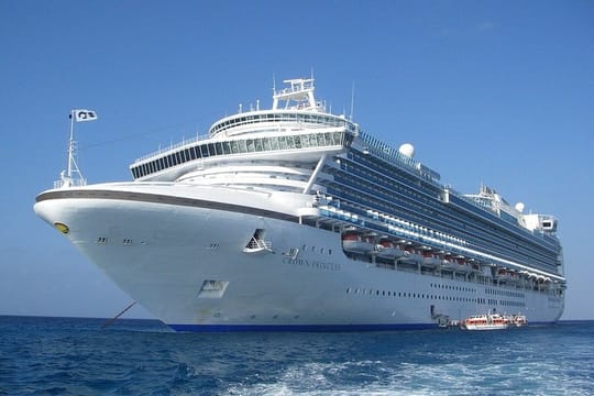 Private transfers to/from Harwich Int'l Cruise Port and London City Airport