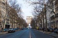 6 Hours Paris Tour with Cruise and Galleries Lafayette 1