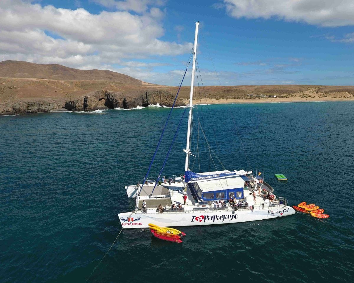 Catamaran in navigation
