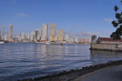New! SUNSET BIKE RIDE TROUGH CARTAGENA’S BAY & BARRIO GETSEMANI