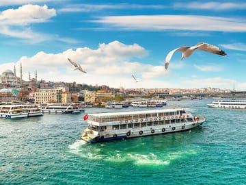 Guided Byzantine & Bosphorus Tour with Transfer In Istanbul