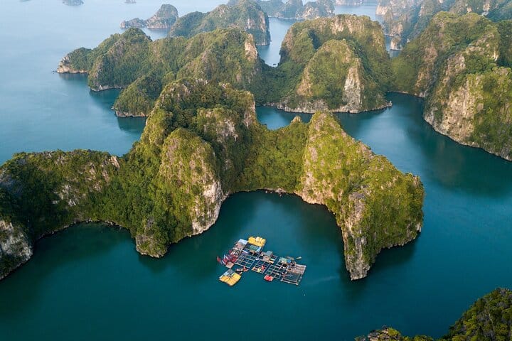 From Hanoi to Halong Bay 1 Day Tour with Scenic Seaplane & Cruise