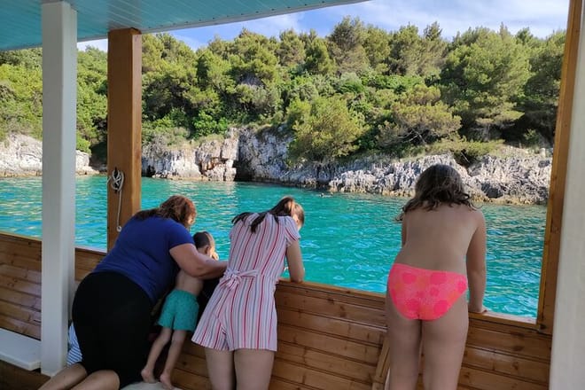 Rt Kamenjak Boat Tour with Swim Break & Lunch from Pula photo 6