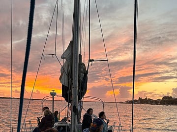 Porto Sunset Sailboat Cruise with Onboard Wine Tasting