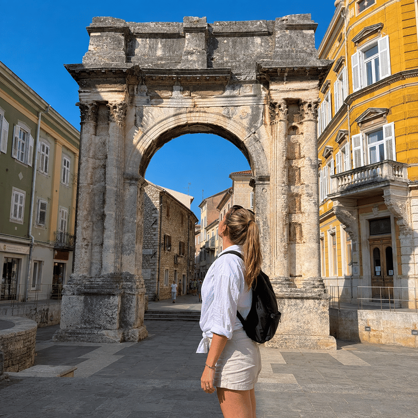Pula Self-Guided Detective Murder Mystery Game 4