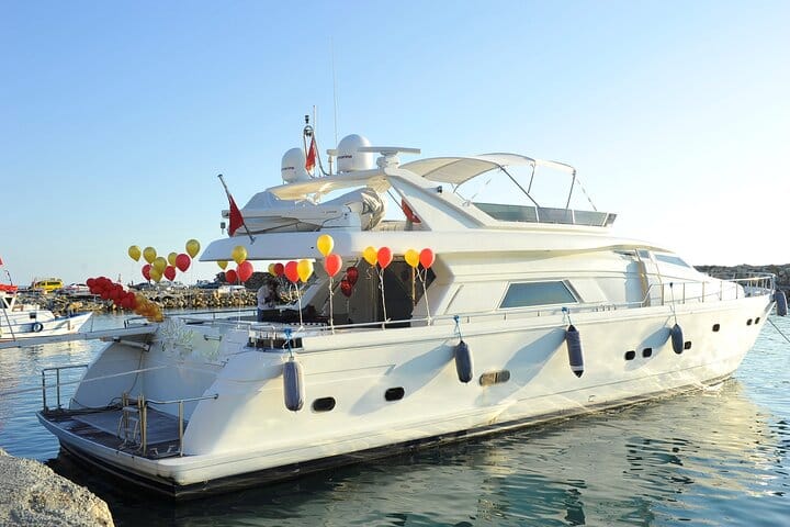 Private Luxury All-inclusive Alanya Yacht Tour from Side