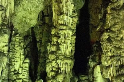 Private Tour-Knossos Palace Zeus Cave Olive Oil Mill & Wine