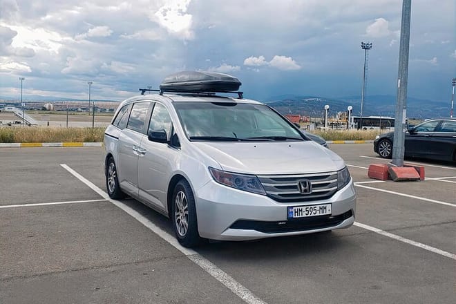 Private Transfer: Gudauri to Tbilisi/Airport - Comfort & Safety photo 3