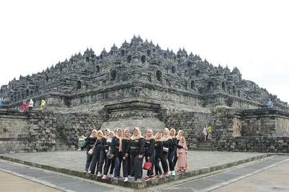 Borobudur Climb To The Top, Prambanan Temple, Yogyakarta Palace