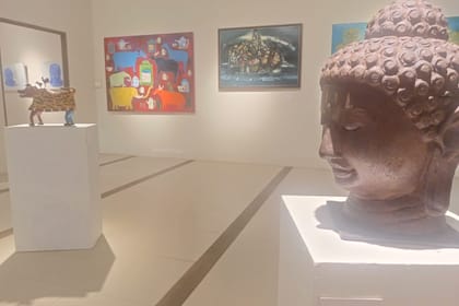 Borobudur Art Painting Experience with a Local Artist