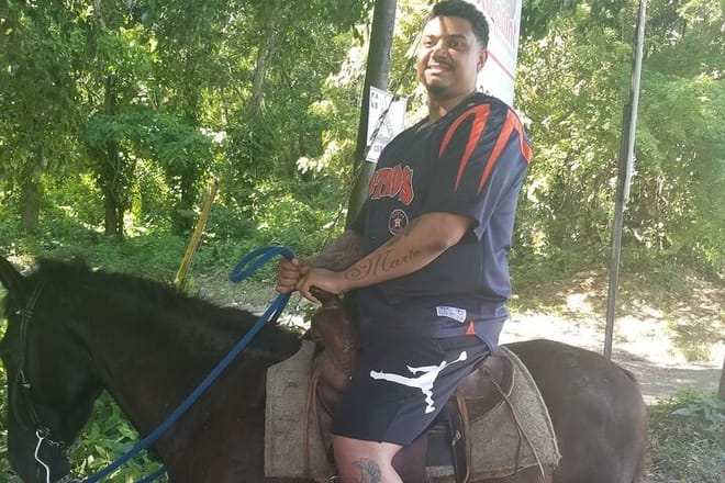 Horseback riding tour buy the beach or countryside port silver 7
