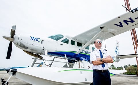 Scenic Seaplane Tour Over Halong Bay from Hanoi