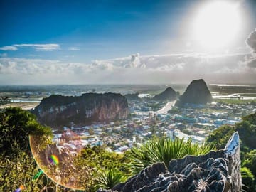 6-Day Cultural Tour of Da Nang and Ninh Bình, Vietnam