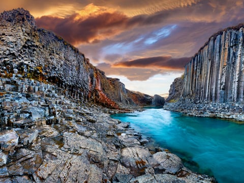 Seyðisfjörður: Hidden Stuðlagil Canyon & Reindeer Tour