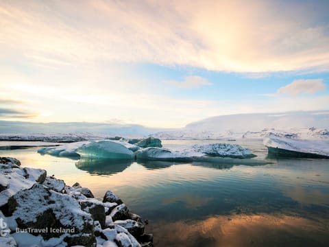 2 Day South Coast, Black Sand Beach & Glacier Lagoon Small Group Tour with Ice Cave, photo 3