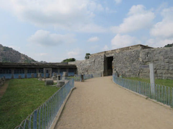 A Private day tour from Pondicherry to Tiruvannamalai photo 3