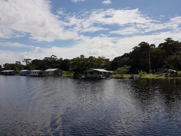 Speed Boat Transfer from Santa Rosa to Iquitos, Peru