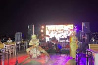 Smile Dinner Cruise Experience: Dining & Live Entertainment 5