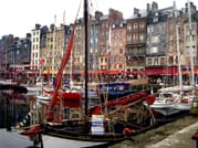 Private Normandy Guided Day Trip from Paris by Minivan with Calvados Tasting 10