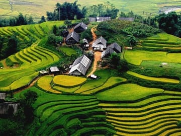 Authentic Sapa Trekking With Local Family Homestay (2d1n by bus)