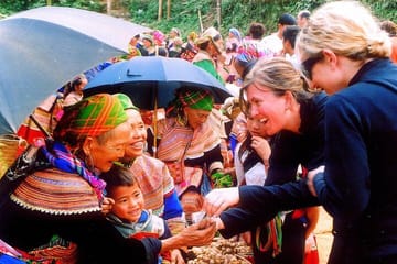 Full-day Bac Ha Sunday Market Private Tour from Sapa