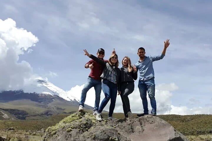Private Tour Cotopaxi National Park, hike to 4800 meters