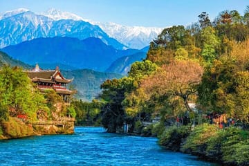 Dujiangyan Irrigation and Mt. Qingcheng Day Tour
