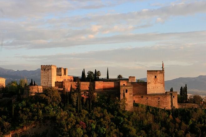 Granada: tour privato dell'Alhambra e del Generalife SENZA biglietti (solo tour)
