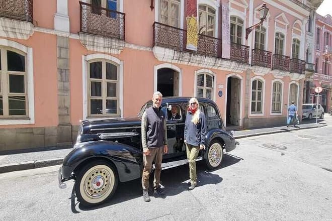Historical Private Tour of São Paulo In Classic Cars – Packard 1938, Chev 1939 8