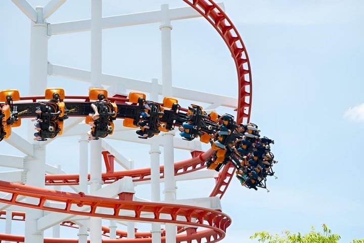 DreamWorld: Thailand’s Ultimate Theme Park 8