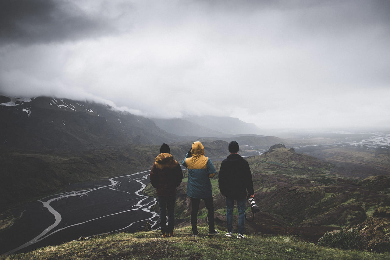 Fimmvörðuháls Hike | Day Tour | Midgard  4