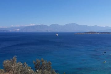 Private Full-Day Tour of Spinalonga and Agios Nikolaos from Chania