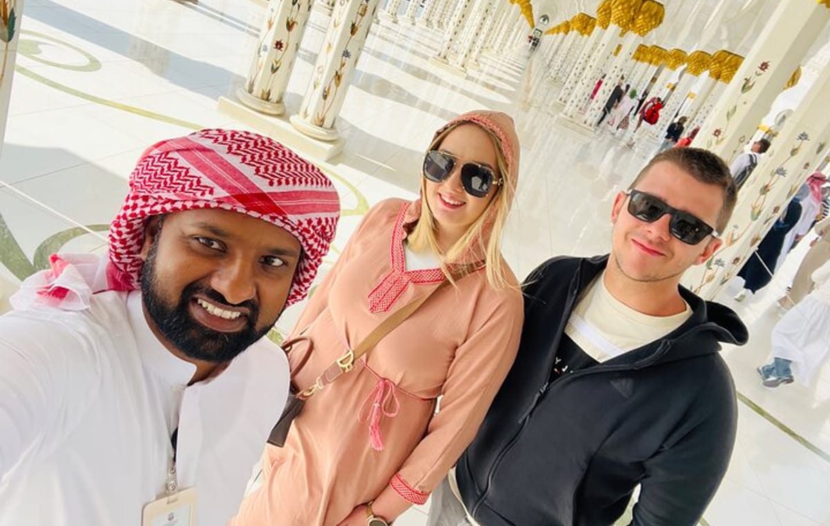 Abu Dhabi Tour Grand Mosque Heritage Village Qasr al Watan Entry